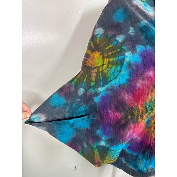 Tucan Tango Tie-Dye Top, Size Medium - Picture 7 of 9